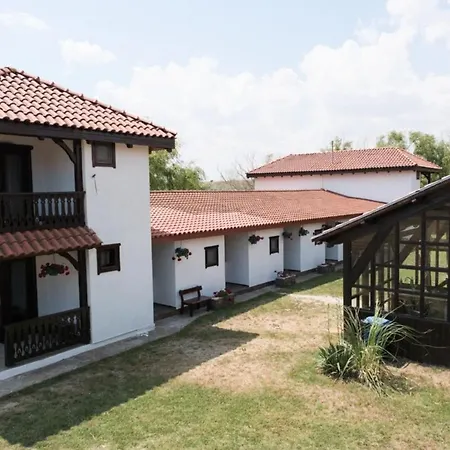 Casa Pescareasca - Complex Plaja Golf Pensionat 3*